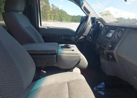 2011 Ford F-250 Xlt из США, поврежденный, VIN 1FT7W2A6XBEC33367